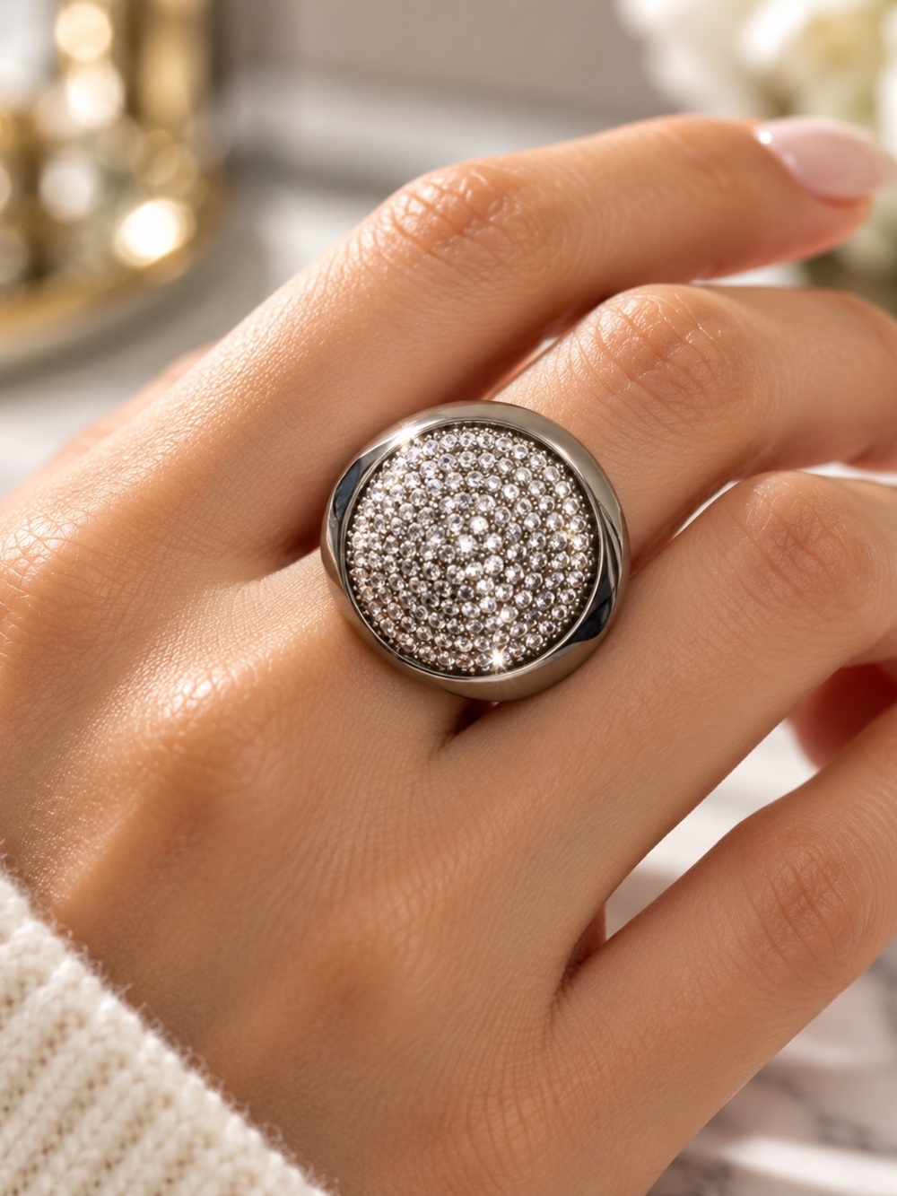 nOir NYC Silver Pavé Crystal Dome Statement Ring Size 6